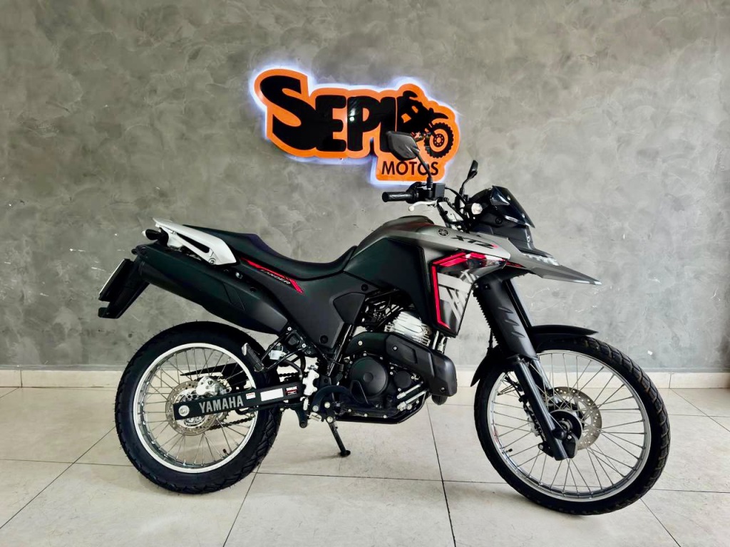XTZ 250 Lander Connected